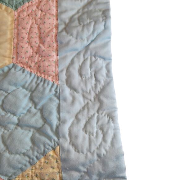 Handmade Hexagon Patchwork Quilt 51x39 Vintage Pastel 1990 Baby Lap Throw - Picture 12 of 16